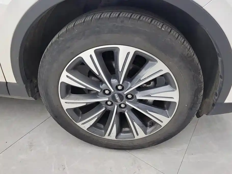 Lincoln Corsair — миниатюра 6