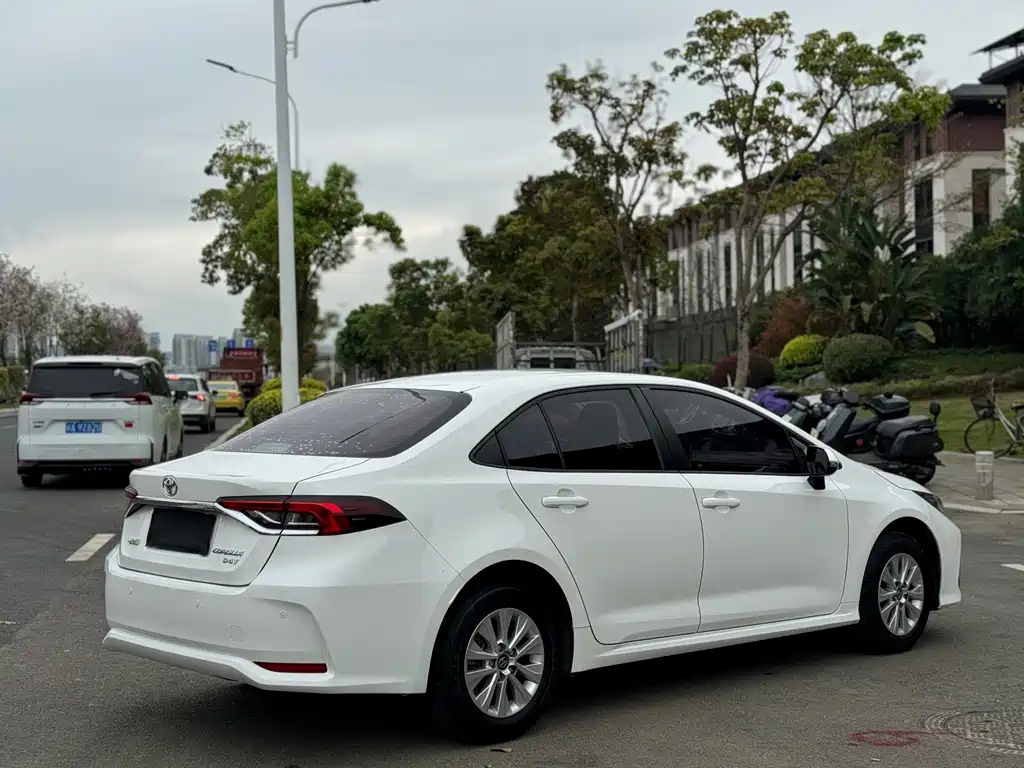 Toyota Corolla 2021 1.2T S-CVT Elite