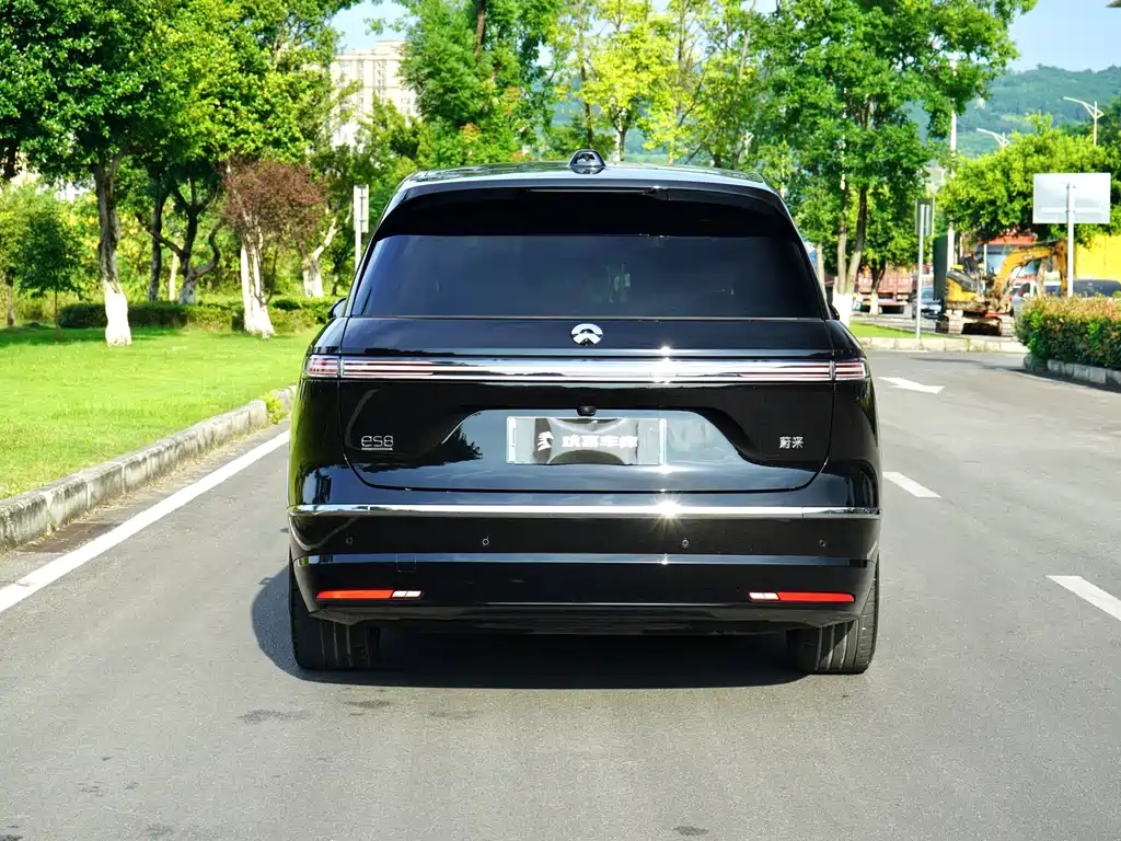 NIO ES8 2026 мест Executive
