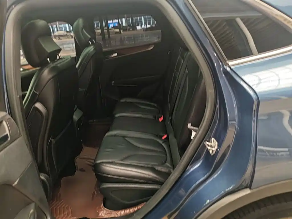 Lincoln MKC — миниатюра 17