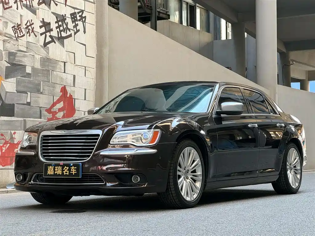 Chrysler 300C 2013