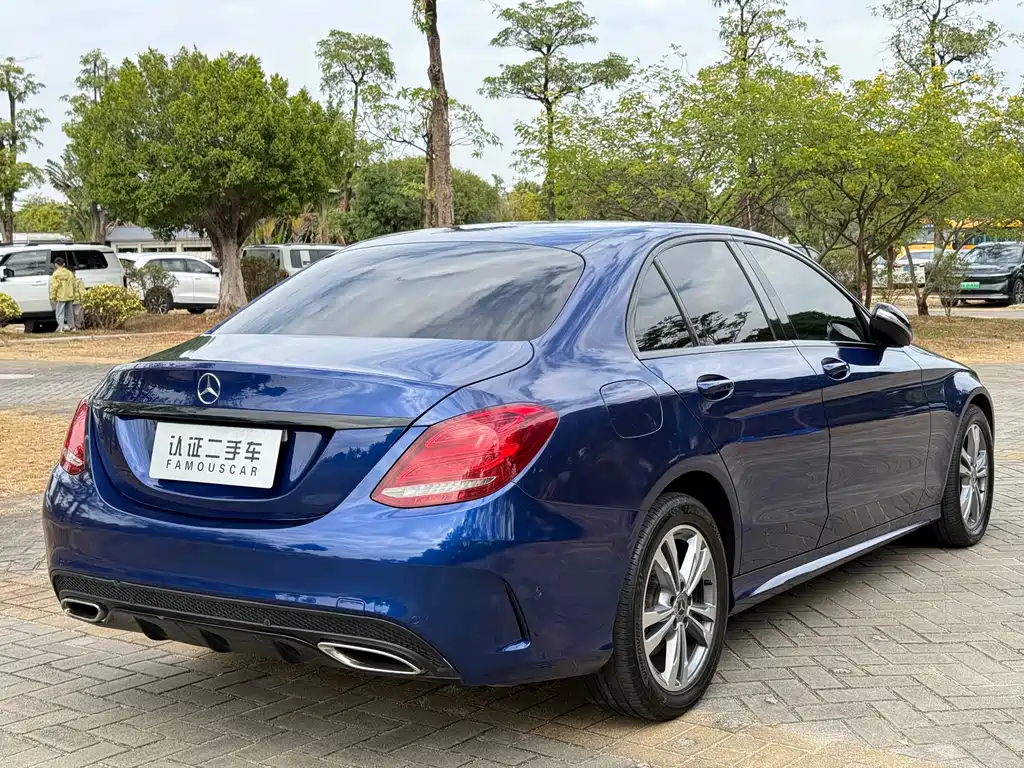 MERCEDES-BENZ C CLASS