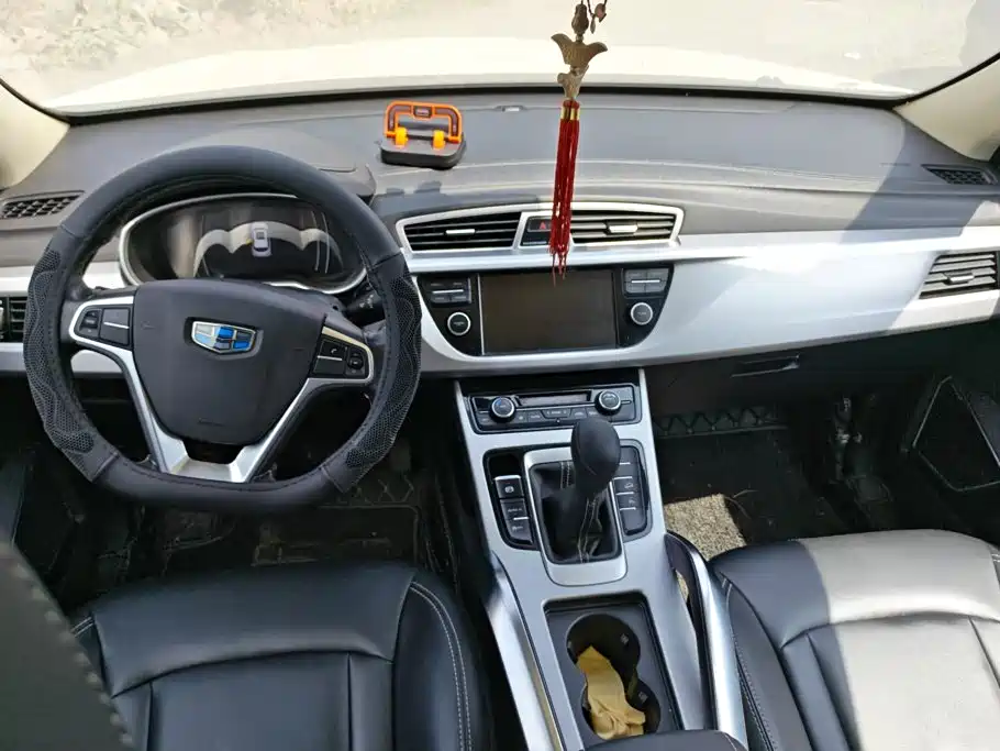 Geely Boyue — миниатюра 12
