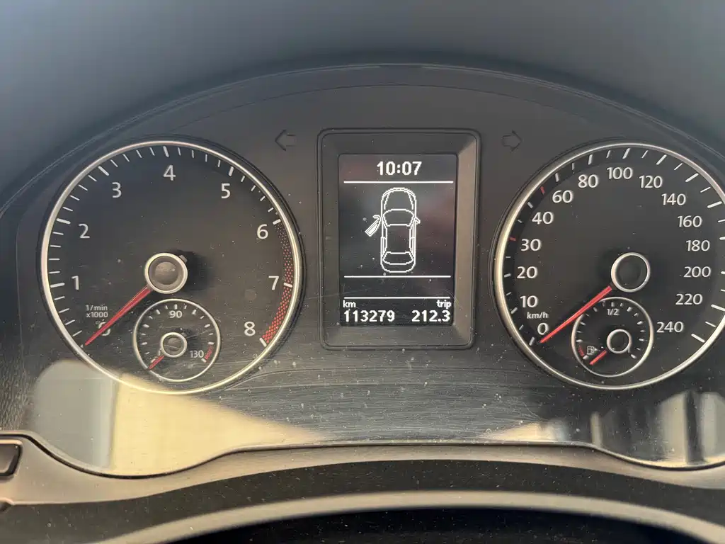 Volkswagen Sagitar — миниатюра 10