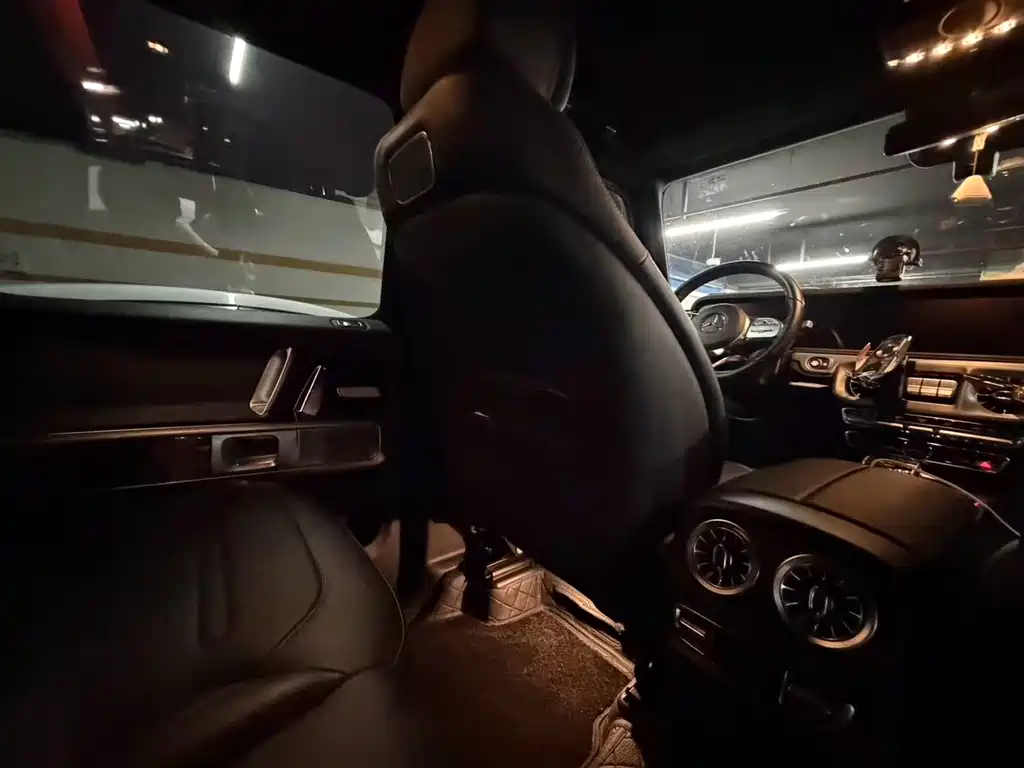 Mercedes-Benz G-Class — миниатюра 6