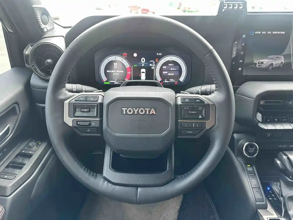 Toyota Prado — миниатюра 17