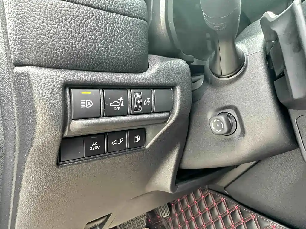 Toyota Prado — миниатюра 23