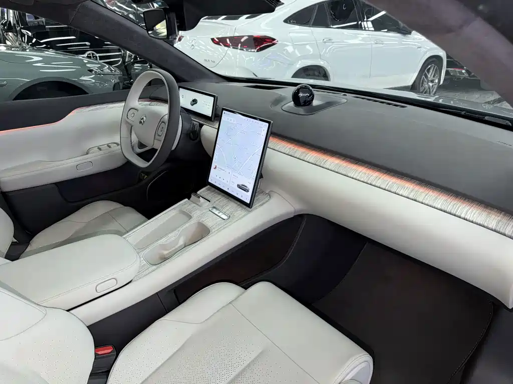 NIO ET7 — миниатюра 18