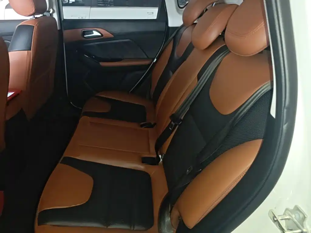 BAIC Senova X35 — миниатюра 17