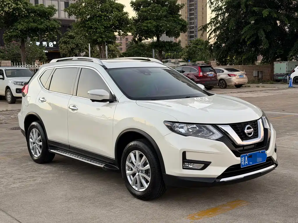 Nissan X-Trail — миниатюра 3