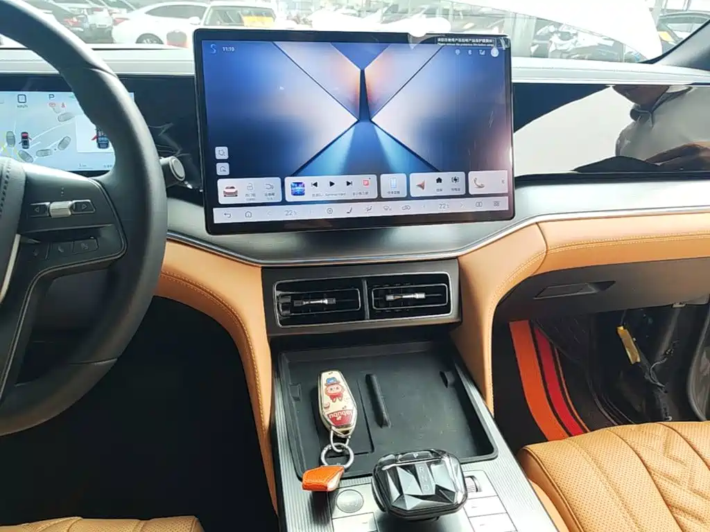 BYD L DM-i — миниатюра 13