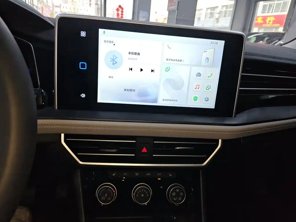 Jetta VA7 — миниатюра 9