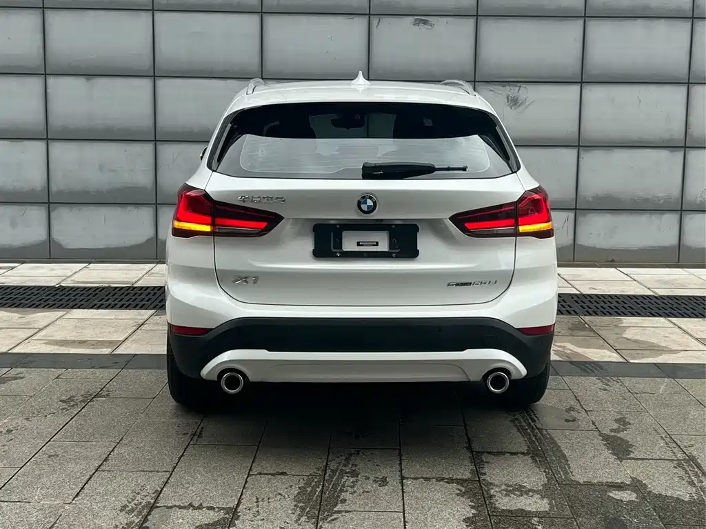 BMW X1 — миниатюра 10