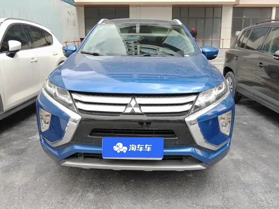 Mitsubishi Eclipse Cross — миниатюра 2