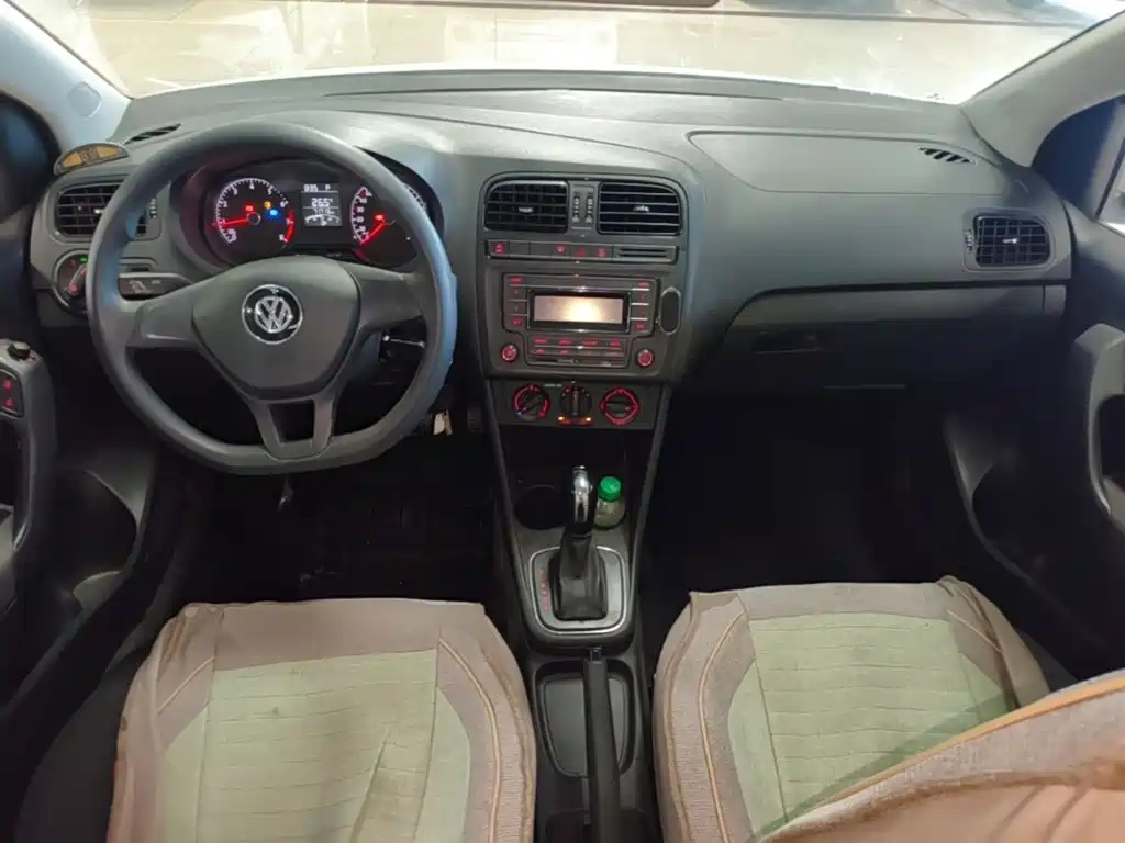 Volkswagen Polo — миниатюра 10