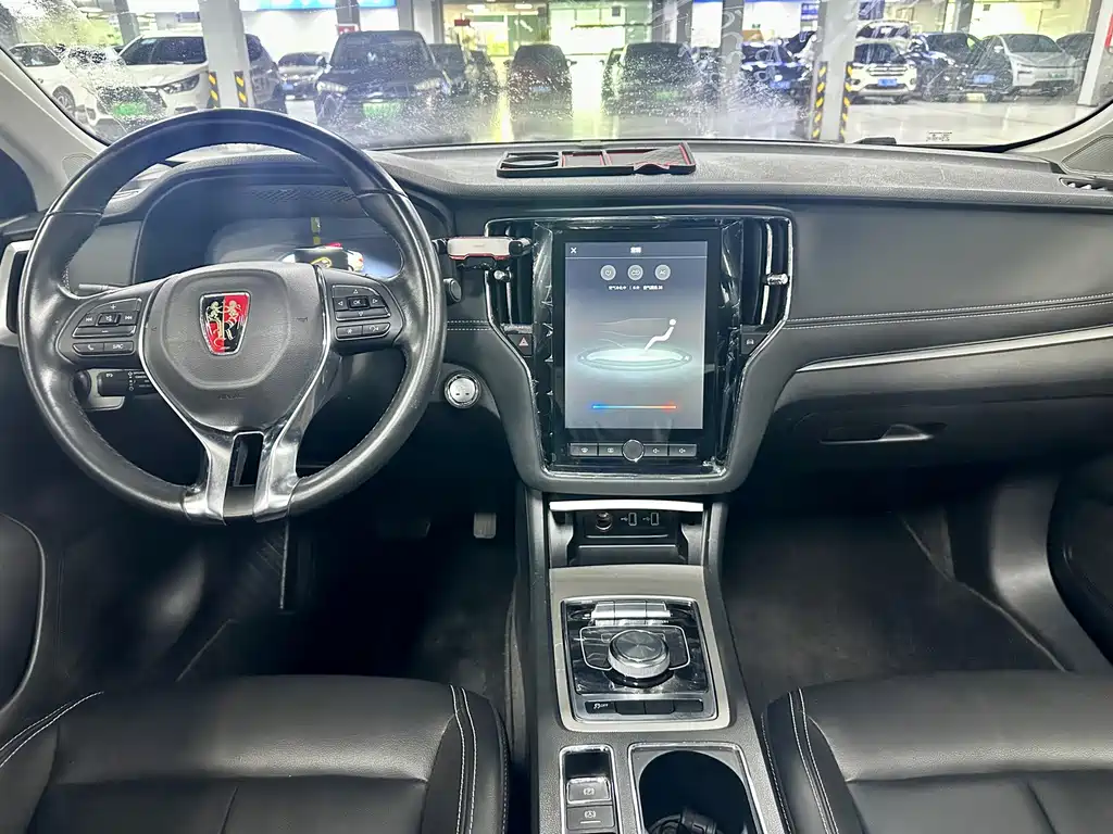 Roewe i6 New Energy — миниатюра 11