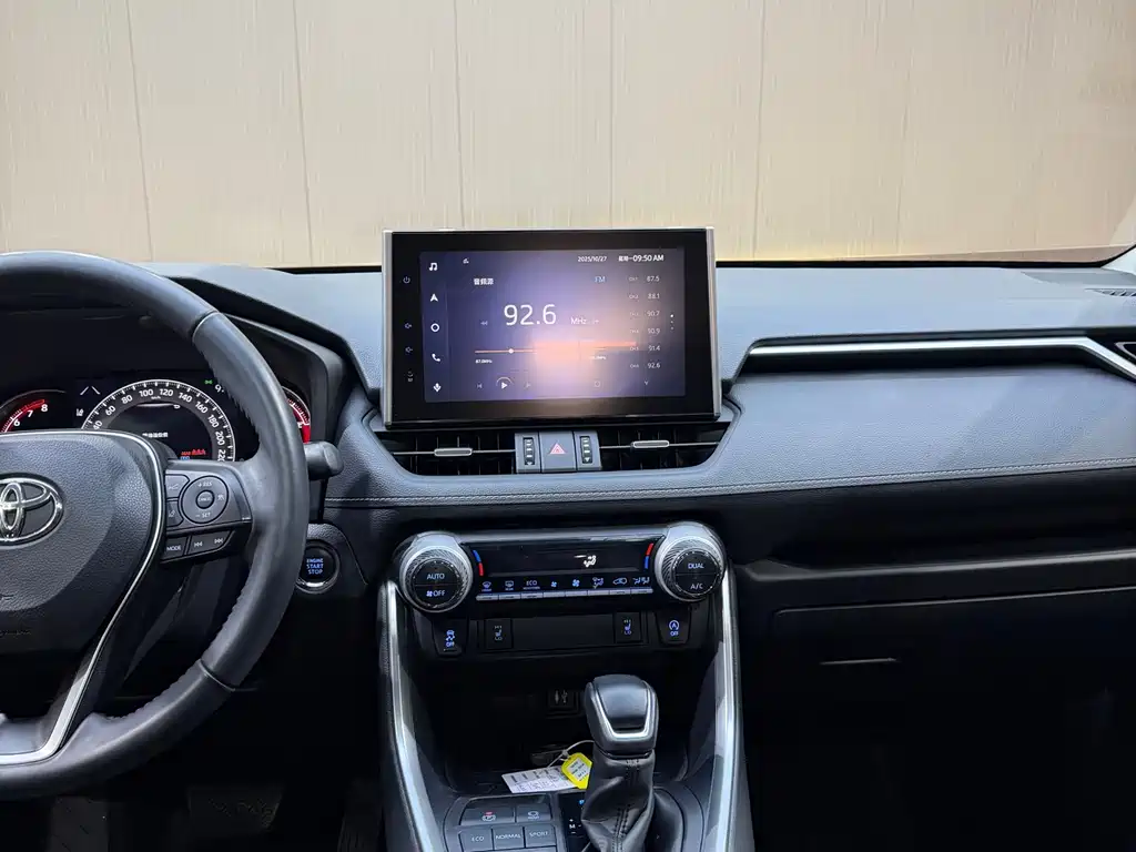 TOYOTA RAV4 RONGFANG