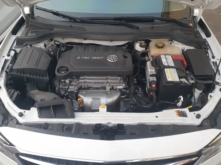 Buick Excelle — миниатюра 10
