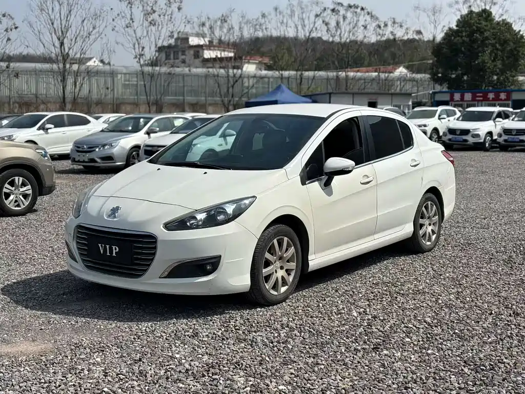 Peugeot 308 2014