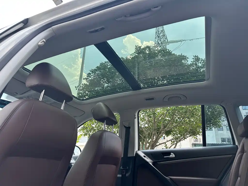 Volkswagen Tiguan — миниатюра 16