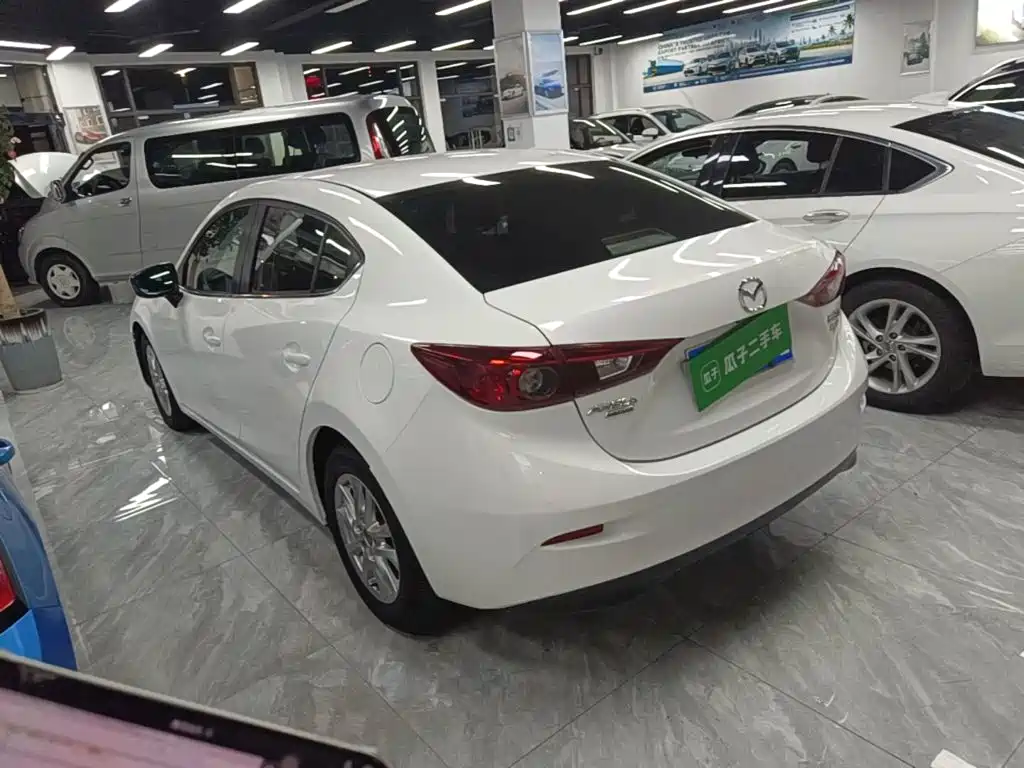Mazda 3 Axela — миниатюра 5
