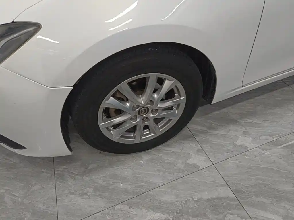 Mazda 3 Axela — миниатюра 23