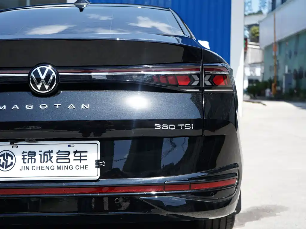 Volkswagen Magotan 2024 380TSI DSG Luxury