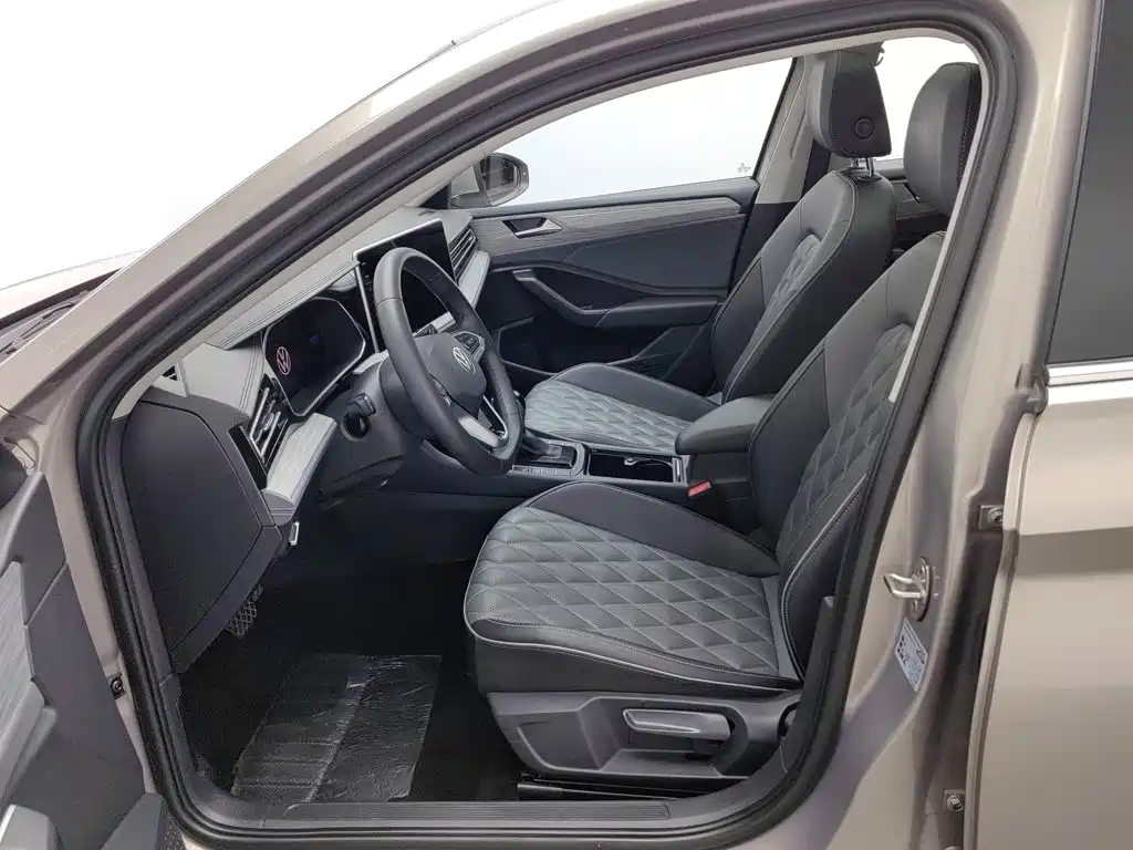 Volkswagen Sagitar — миниатюра 10