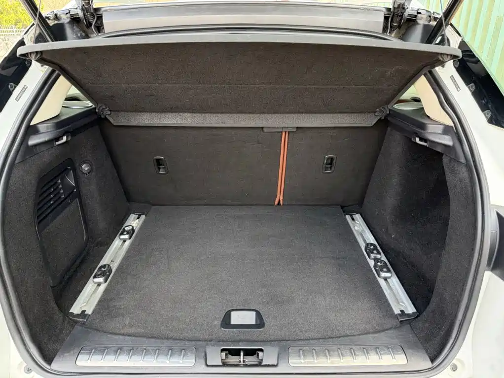 Land Rover Evoque (Import) — миниатюра 11