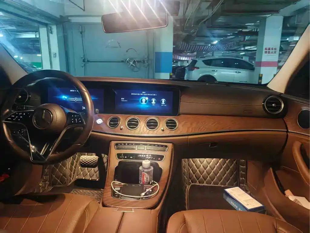 Mercedes-Benz E-Class E 2023 E 300 L Fashion