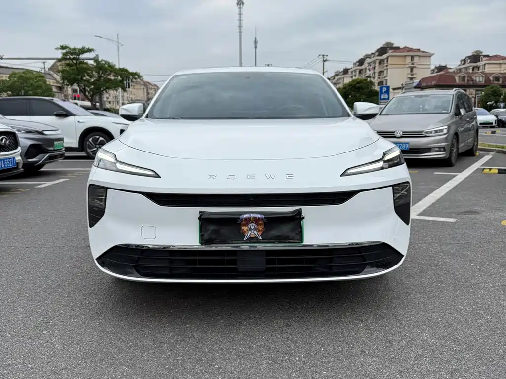 Roewe Young Wai D6 — миниатюра 2