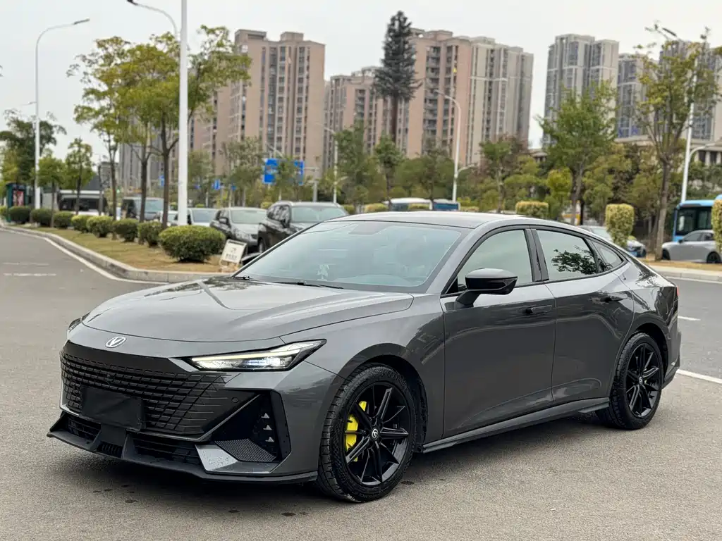 Changan UNI-V 2023