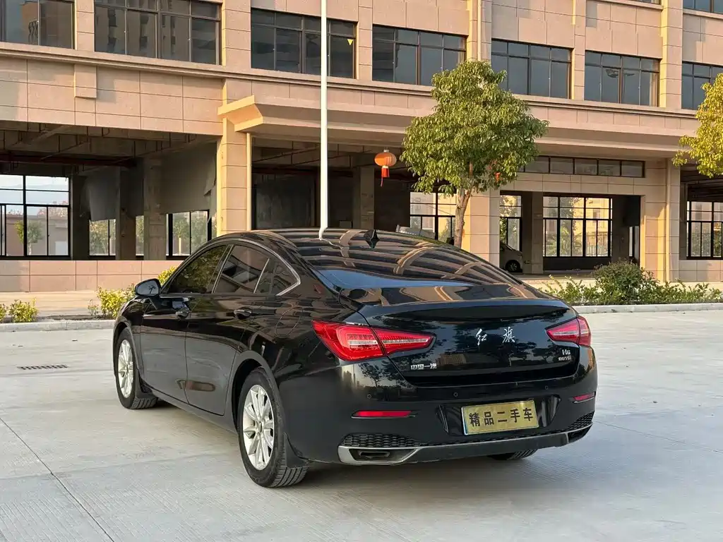 Hongqi Hongqi H5 — миниатюра 9