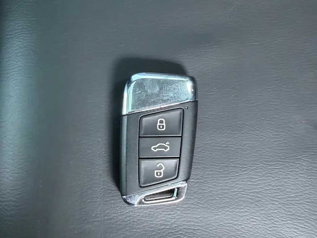 Volkswagen Magotan — миниатюра 14