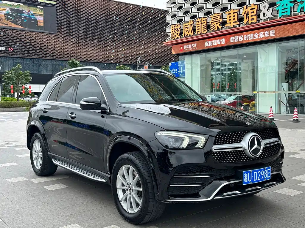 Mercedes-Benz GLE (Import) — миниатюра 3