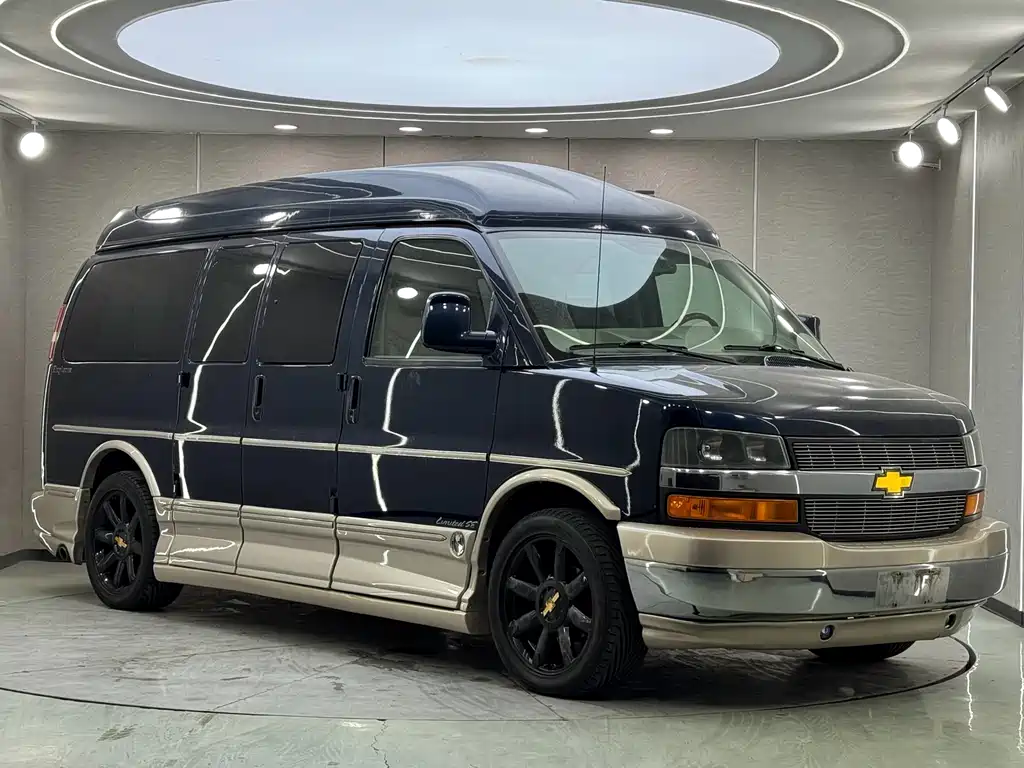 Chevrolet Express 2009 5.6L AT