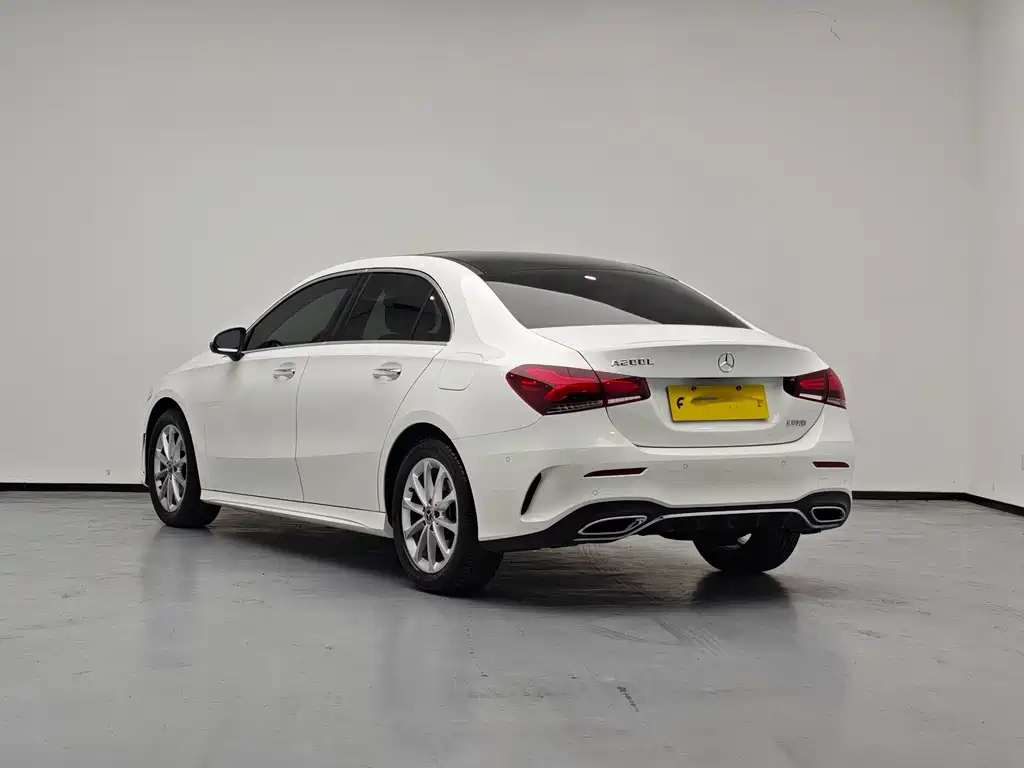 Mercedes-Benz A-Class — миниатюра 6