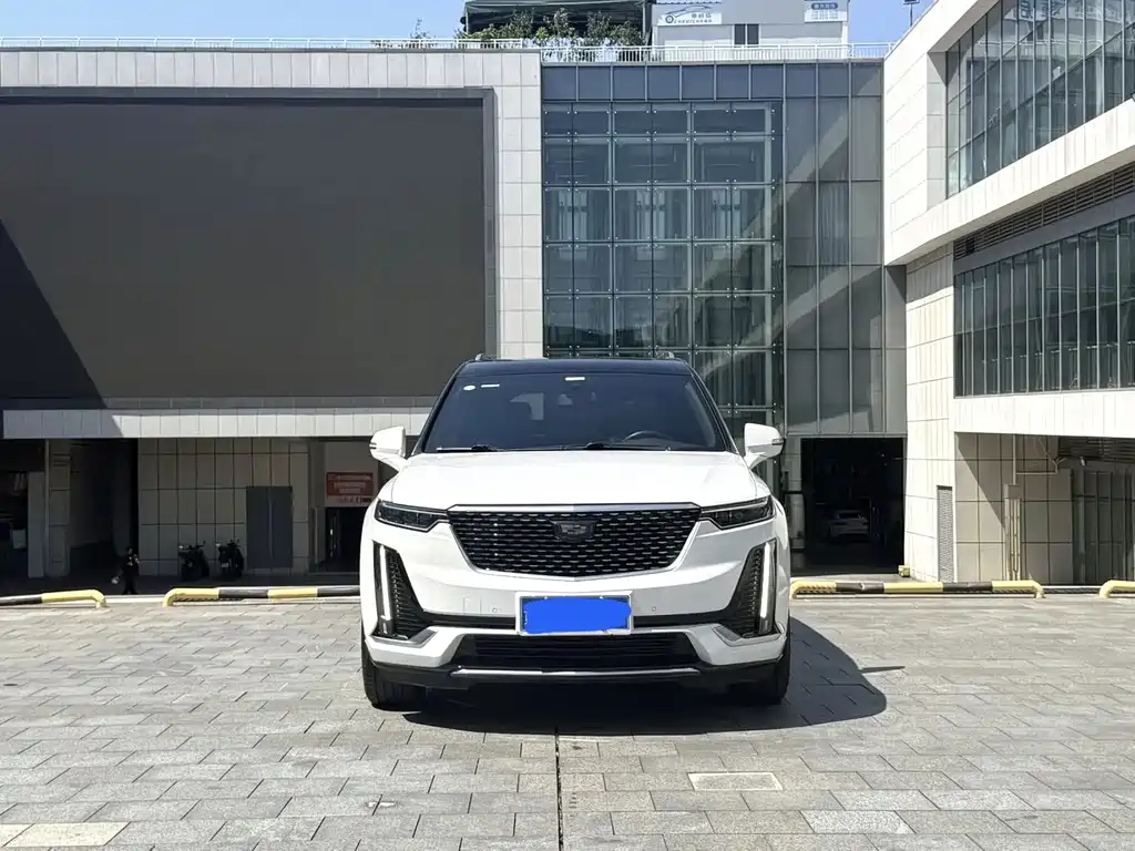 Cadillac XT6 — миниатюра 2