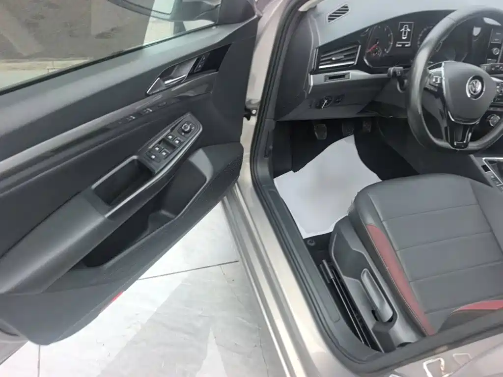 Volkswagen Bora — миниатюра 16