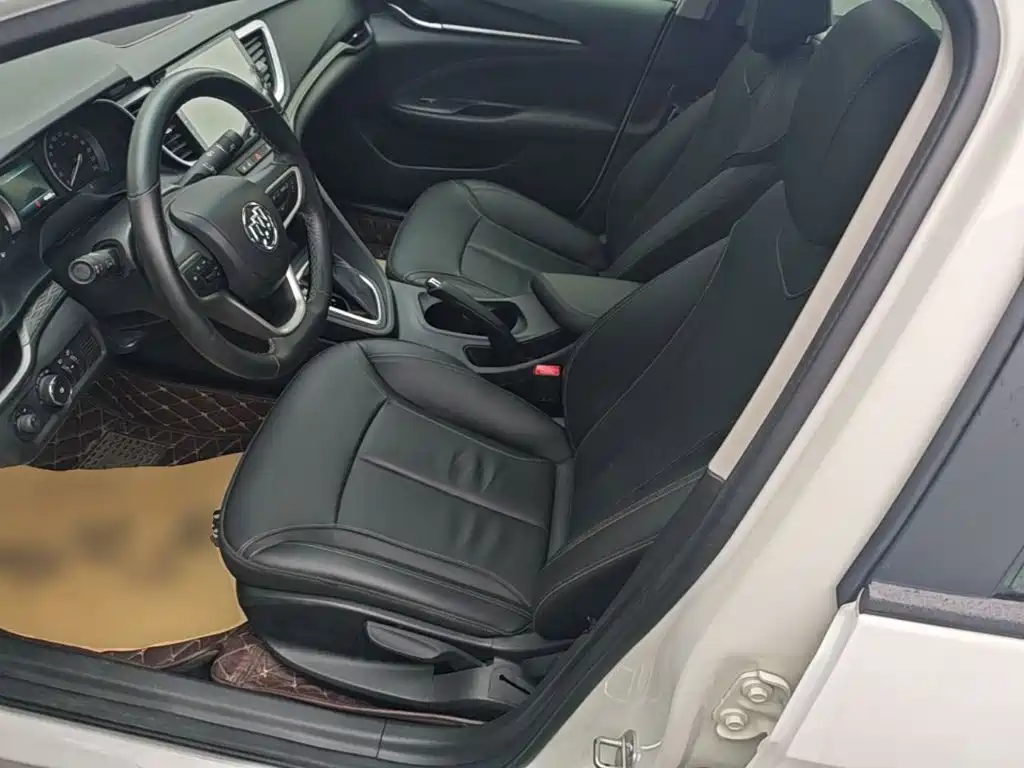 Buick Excelle — миниатюра 15