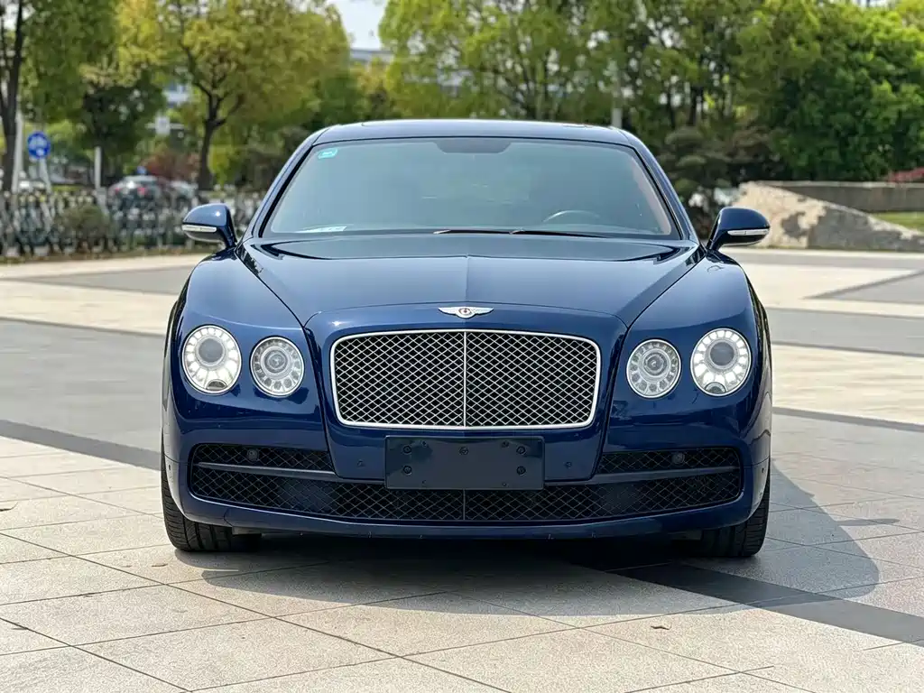 Bentley Flying Spur 2016 4.0T V8 Standard