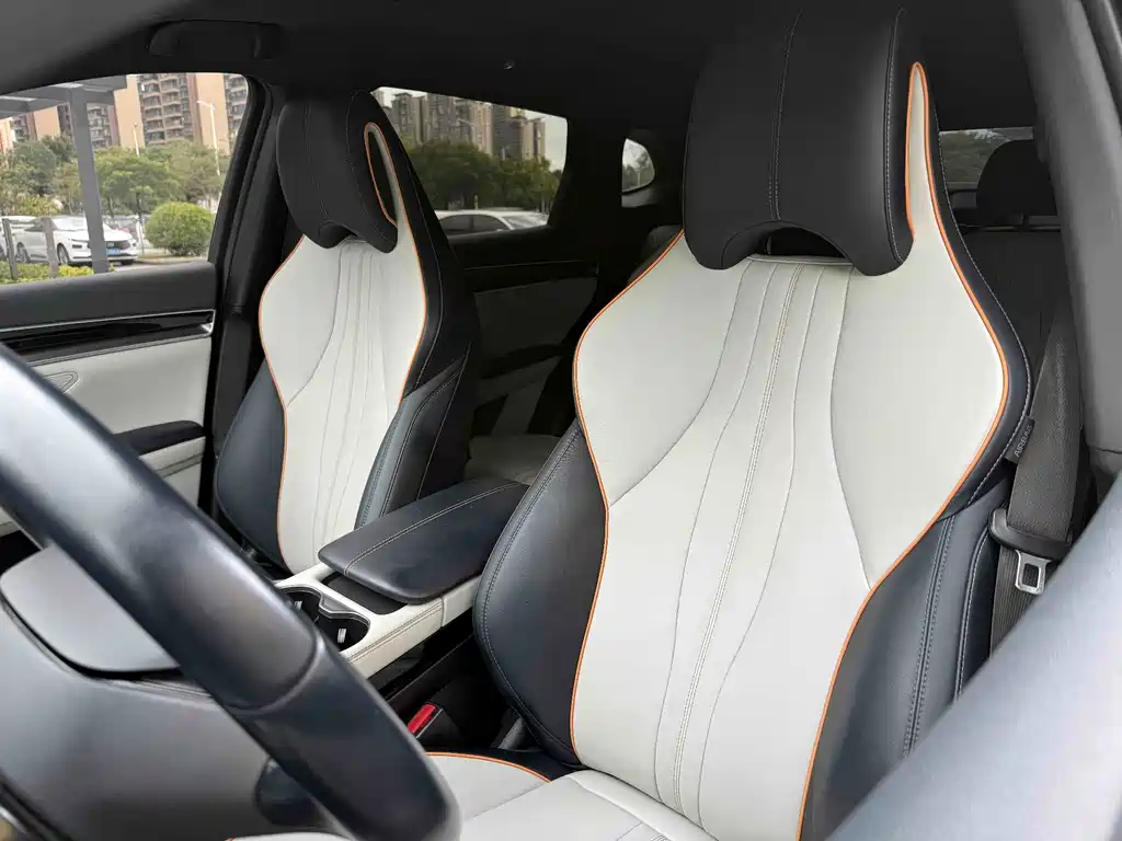 BYD PLUS New Energy — миниатюра 13