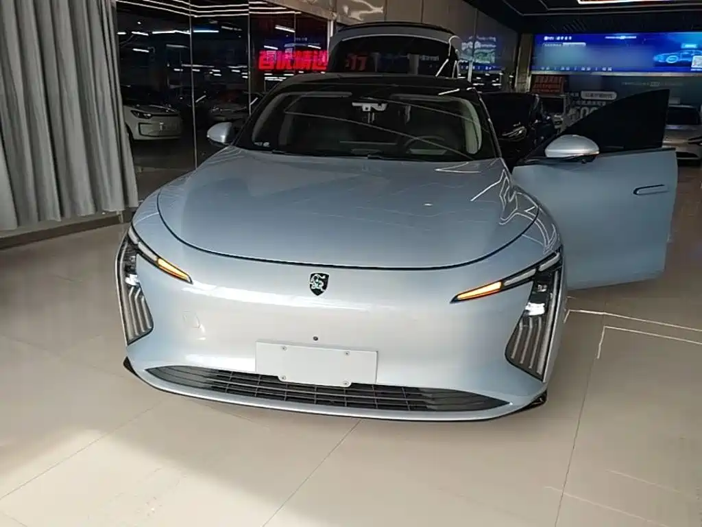Fengxing Xinghai S7 — миниатюра 3