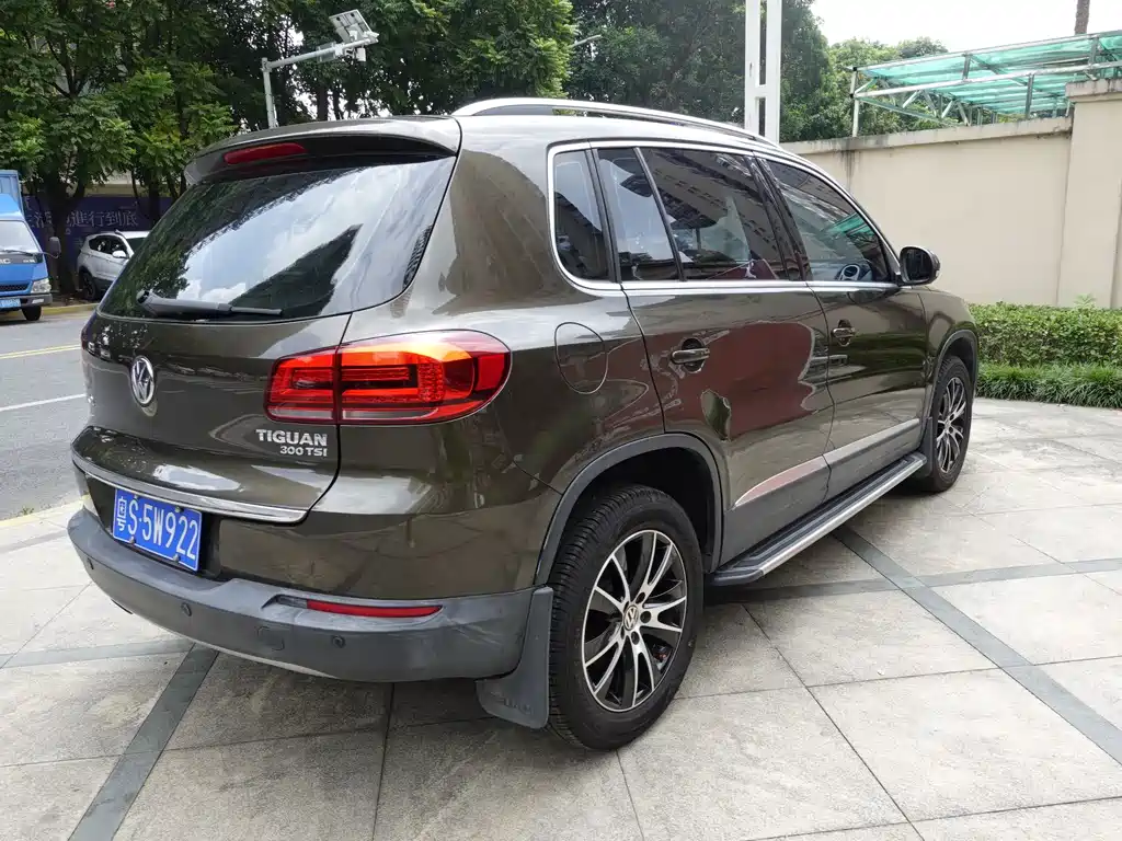 Volkswagen Tiguan — миниатюра 7