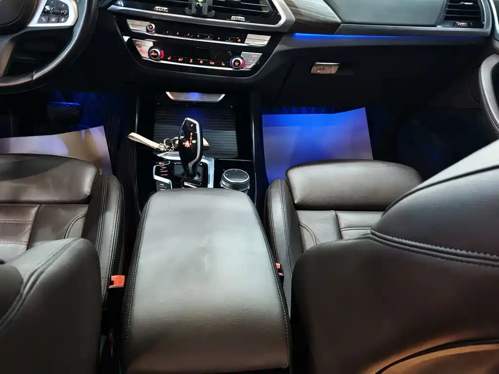 BMW X3 — миниатюра 15