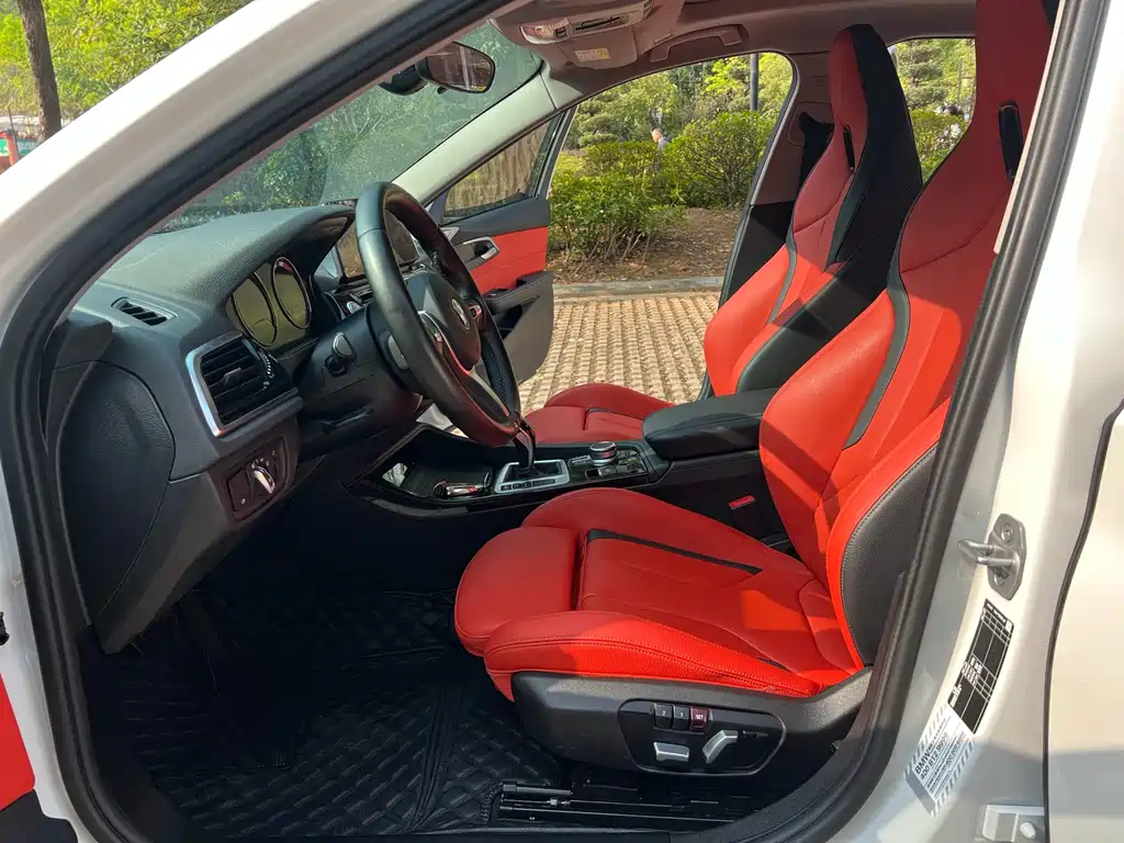 BMW 1 Series 1 2023 125i M Sport