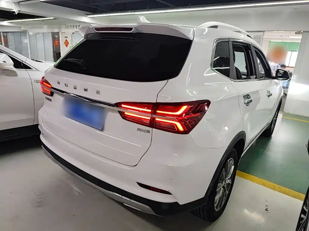 Roewe RX5 — миниатюра 7