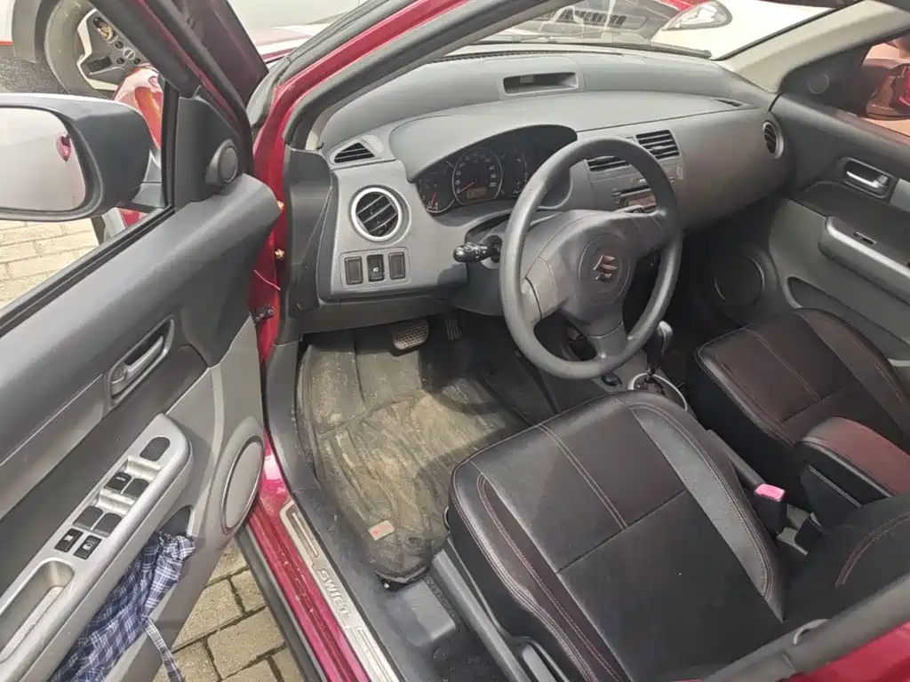 Suzuki Swift — миниатюра 16