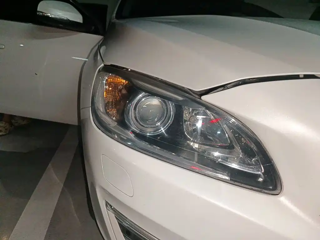 Volvo S60 — миниатюра 7