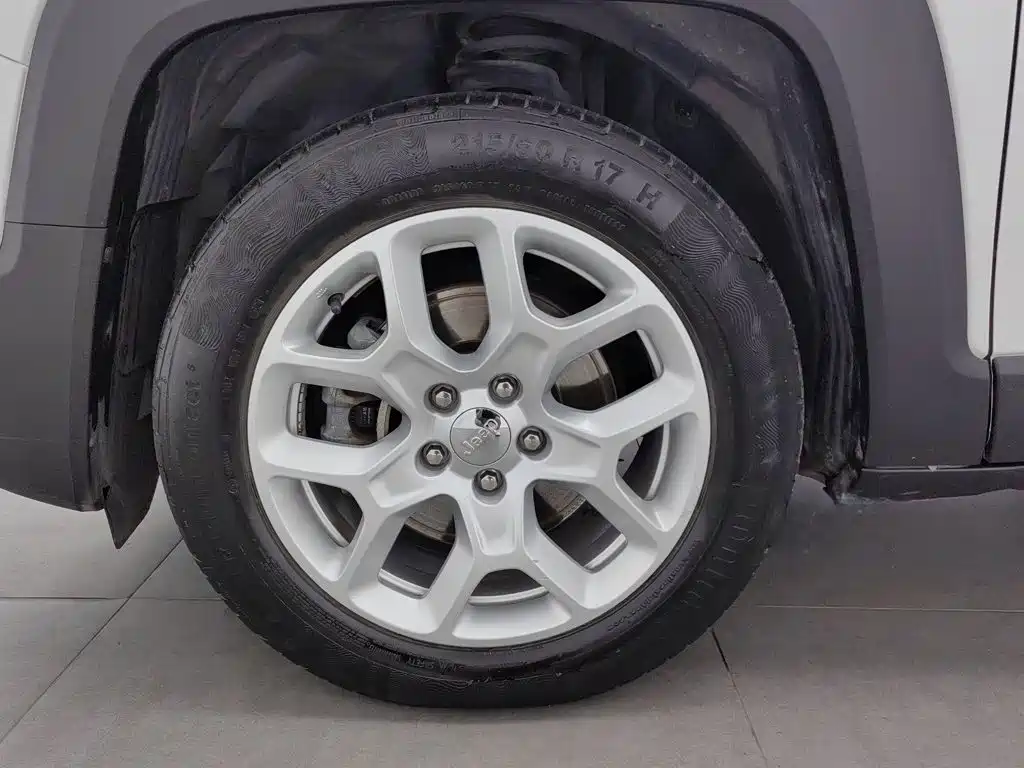 Jeep Renegade — миниатюра 17